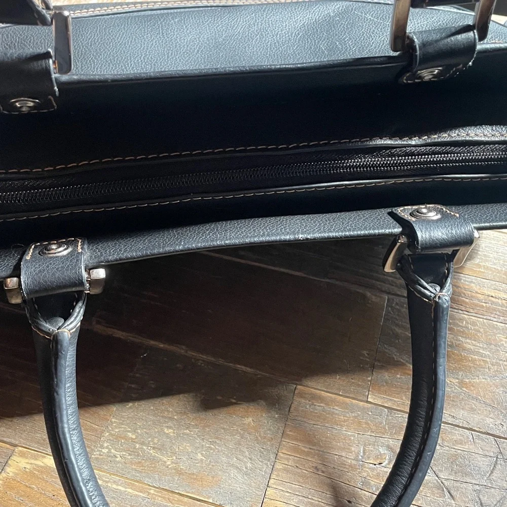 Franklin Covey Pebbled Faux Leather Briefcase🖤